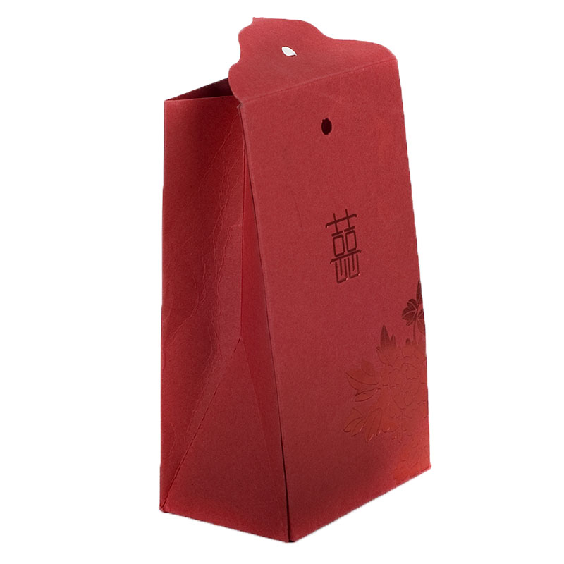 結婚糖果紙(zhǐ)袋 紅(hóng)卡紙(zhǐ)燙紅(hóng)金(jīn) 綁絲帶