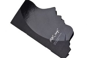 異形小(xiǎo)冊子(zǐ)騎馬釘 人(rén)臉形狀彩頁